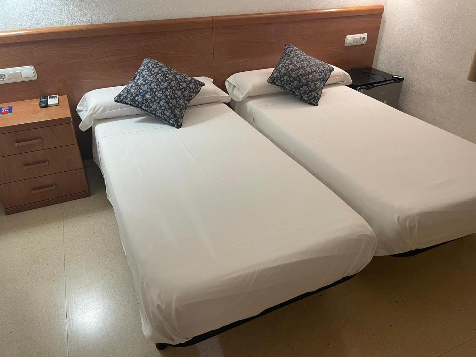 埃尔切 玛丽亚旅馆酒店 外观 照片 A room at the hotel